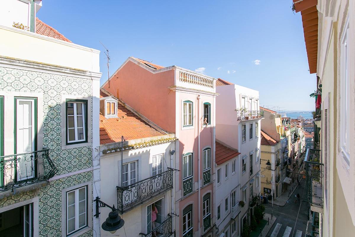 Suites Amalia Guesthouse Near Rossio Square Lisboa Εξωτερικό φωτογραφία