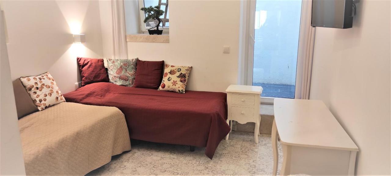 Suites Amalia Guesthouse Near Rossio Square Lisboa Εξωτερικό φωτογραφία